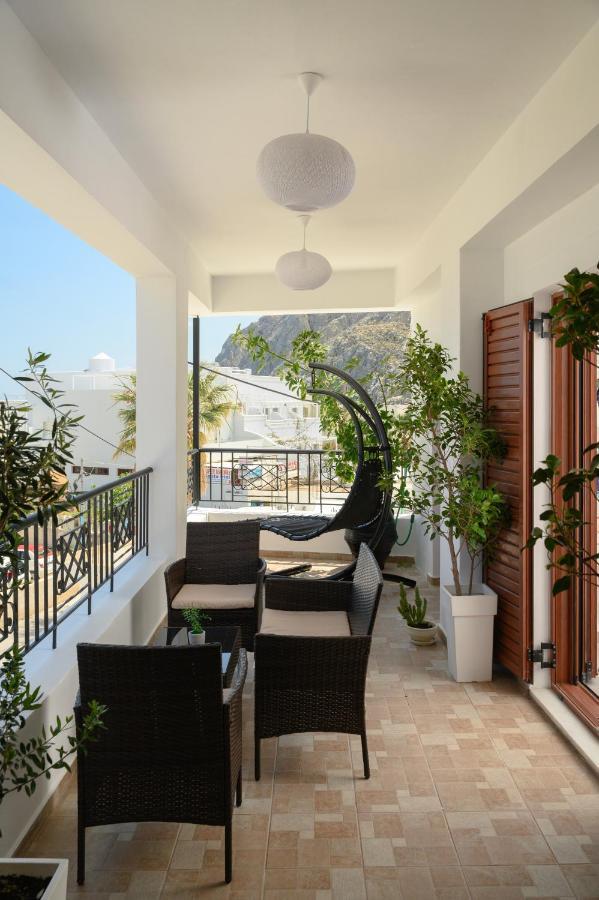 Auster House Santorini Lägenhet Kamári Exteriör bild